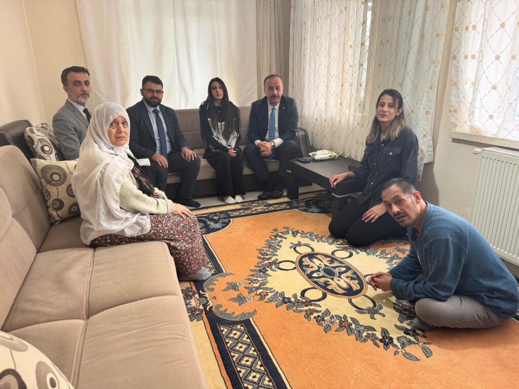 Isparta Valisi Abdullah Erin’den Anlamlı Buluşma