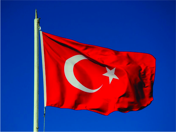 Hürriyetçi Eğitim Sen Bursa’dan bayrağa saldırıya sert tepki: “Sıfır toleransla reddediyoruz”