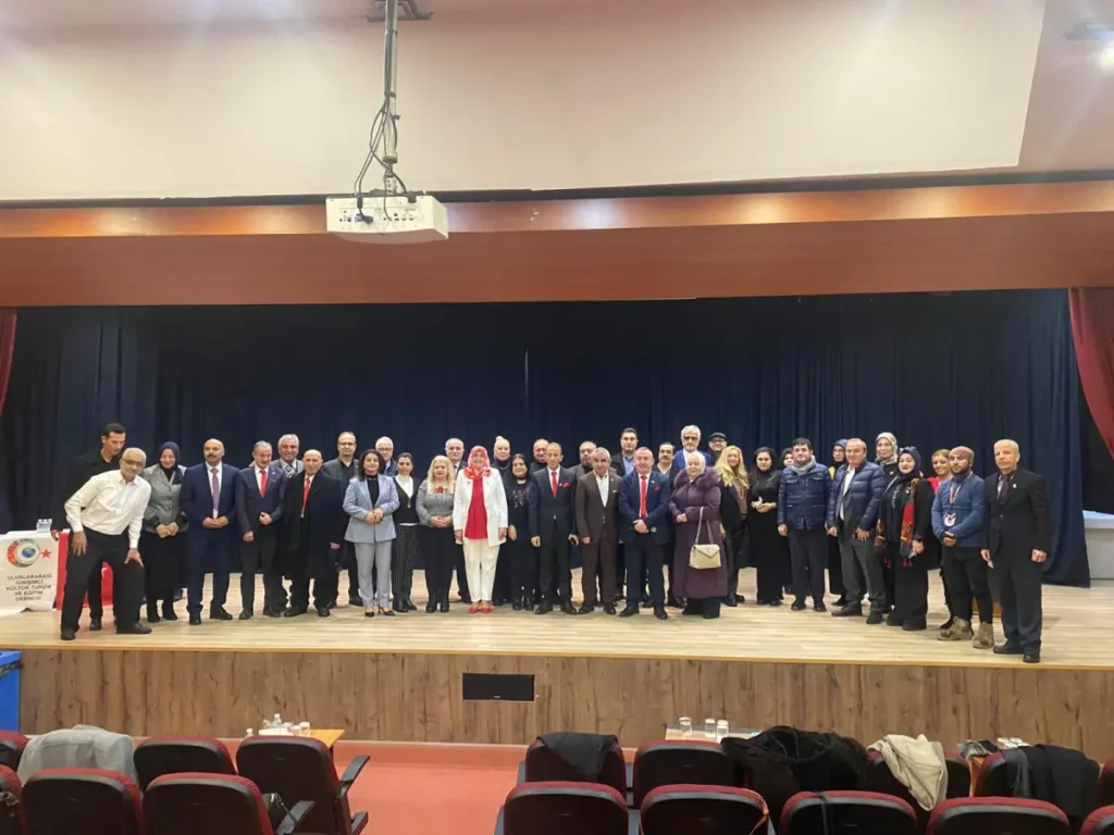 UGKTED Olağan Genel Kurulu Bayrampaşa’da Yapıldı: Başkan Yücel Akyürekli Güven Tazeledi