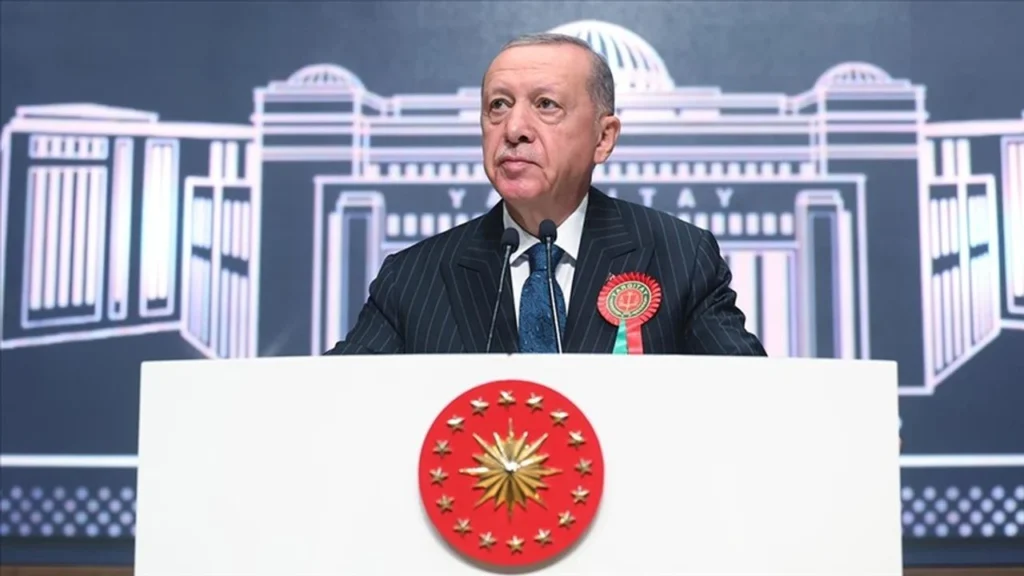 BİR ASRI OMUZLARINDA TAŞIYAN LİDER: RECEP TAYYİP ERDOĞAN