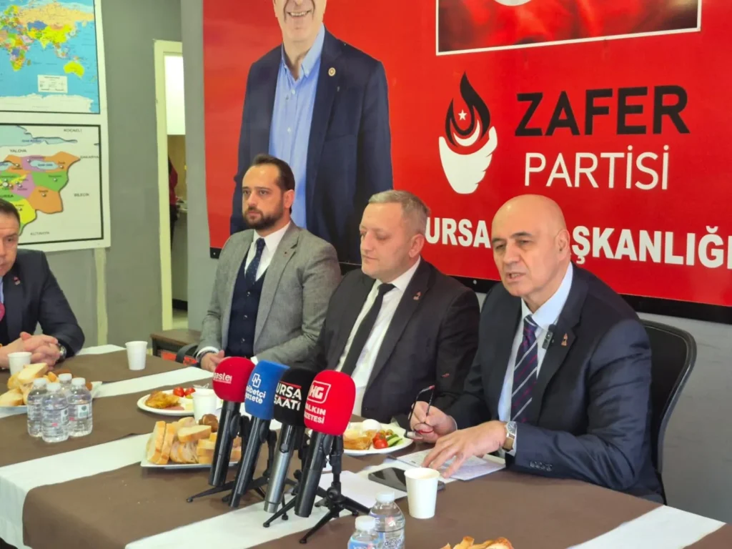 Zafer Partisi Yöneticileri Bursa’da Gündemi Değerlendirdi