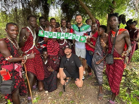 Zanzibar’da Yeşil-Beyaz Bir Sevda: Bursaspor Aşkı Afrika’ya Taşındı