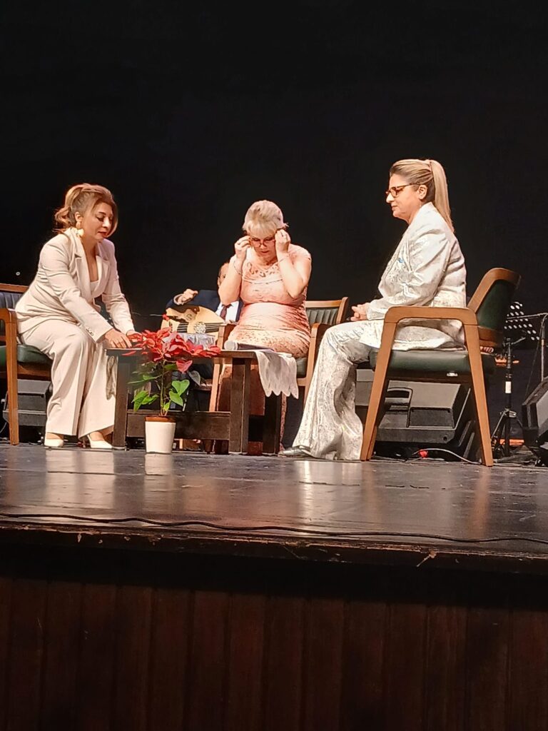 GÜLZAR-I ASK GECESİNDE  ÜÇ GÜZEL SES