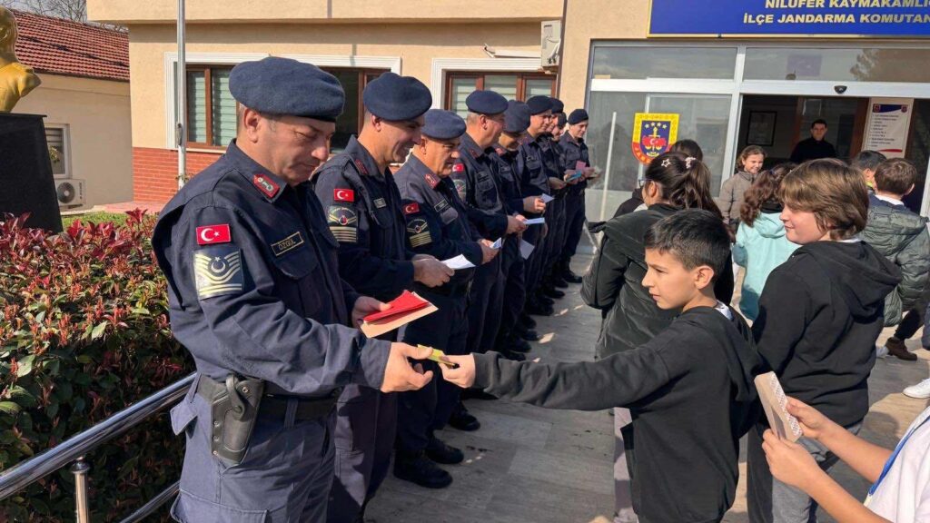 Nilüfer İlçe Jandarma Komutanlığı, anlamlı ve sıcak bir ziyarete ev sahipliği yaptı.