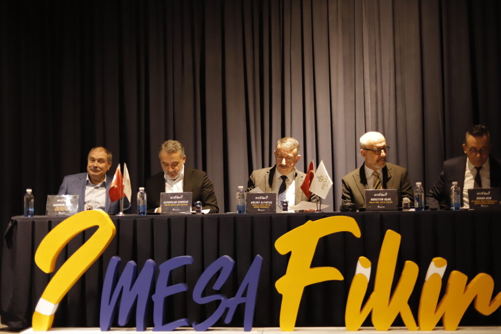 Mesafikir Finali: Genç Zihinlerin Sahnesi Geleceğe İlham Verdi