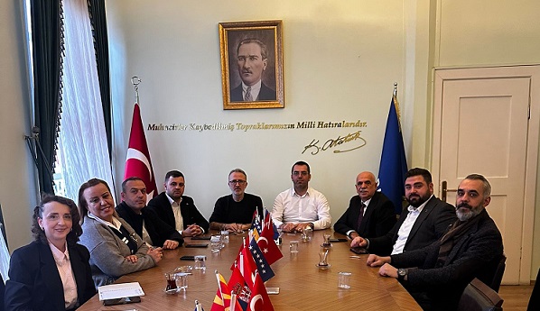 RUMELİ KOMİSYONU ÖNCÜLÜĞÜNDE BURSA–KOSOVA HATTI GÜÇLENİYOR