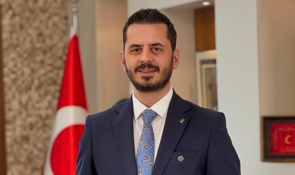 Kurtuluş’tan CHP’li Belediye Başkanı Aydın’a sert tepki