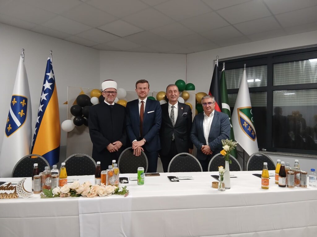 ANADOLU BİRLİĞİ PARTİSİ GENEL BAŞKANI BEDRİ YALÇIN BOSNA HERSEK’TE İFTAR PROGRAMINA KATILDI