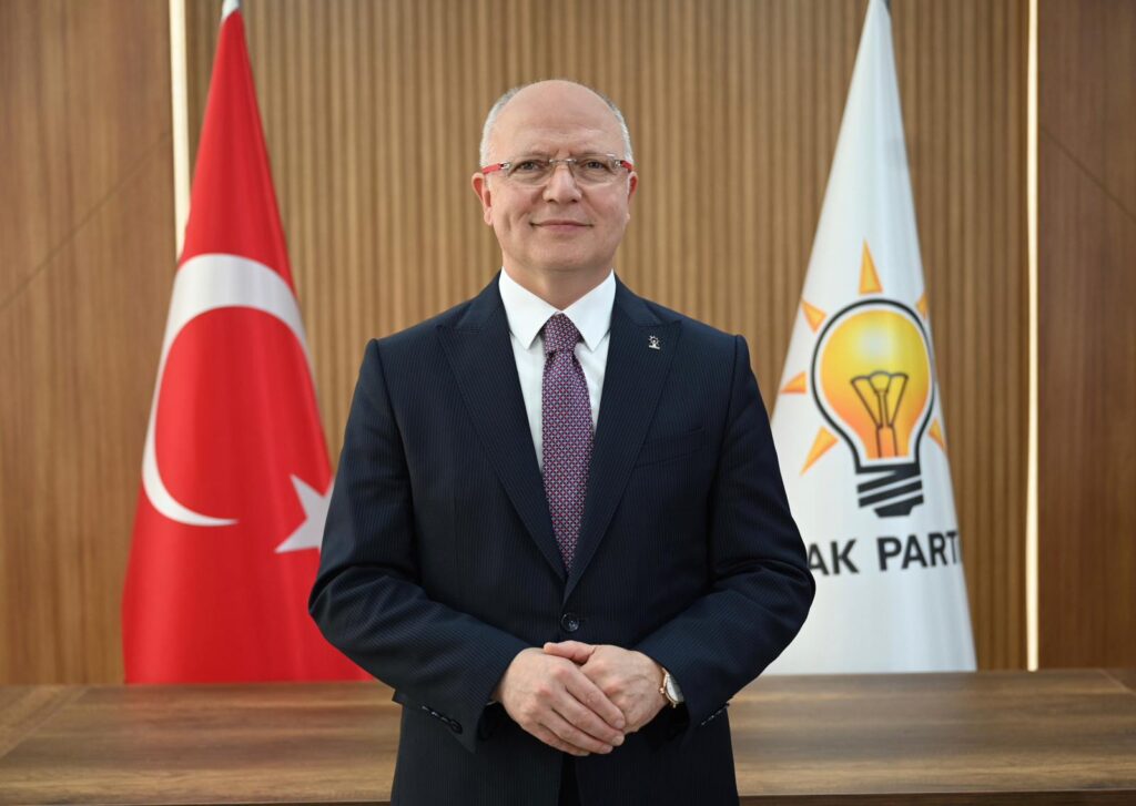 AK Parti Bursa teşkilatı Türkiye’ye örnek oldu