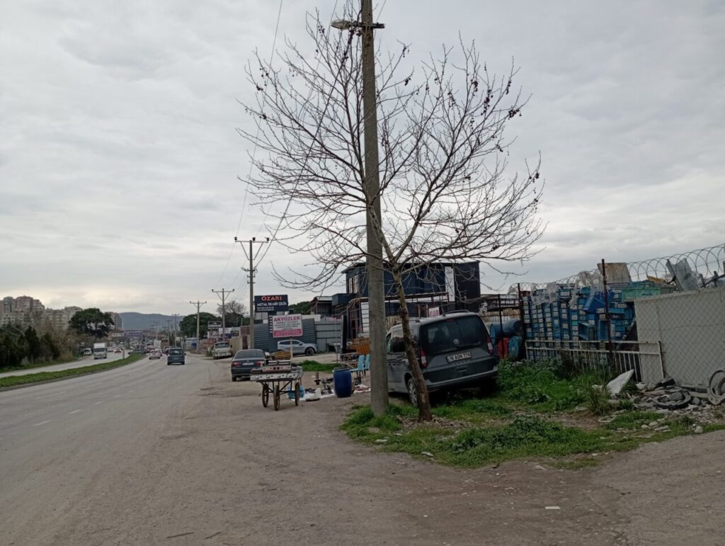 “Topu Hurdacılara Atma, Yetkililer Görevini Yapmıyor”