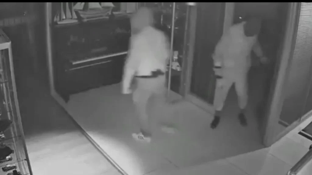 Bursa Kestel’de Çelik Kasa Hırsızlığı Aydınlatıldı: 5 Şüpheli Yakalandı