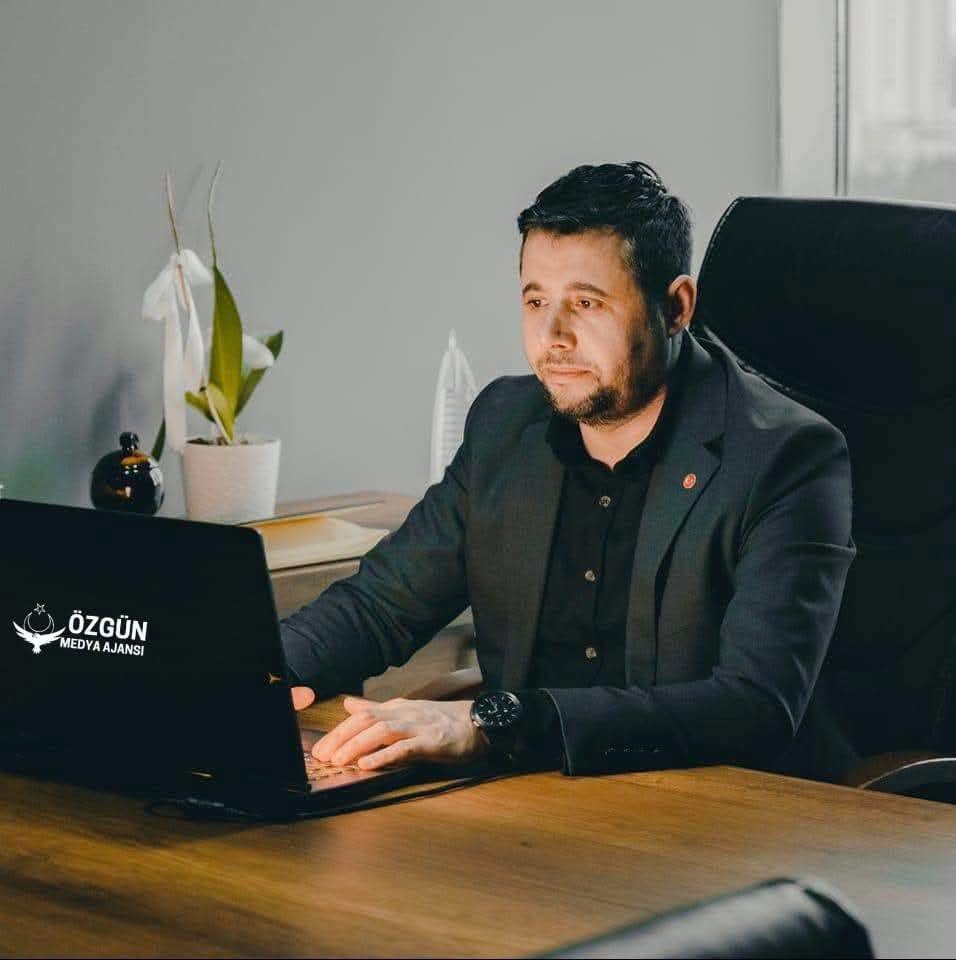 Anadolu Birliği Partisi’nde İstanbul Hamlesi: Gazeteci-Yazar Aydın Özgün İl Başkanlığı Görevine Getirildi