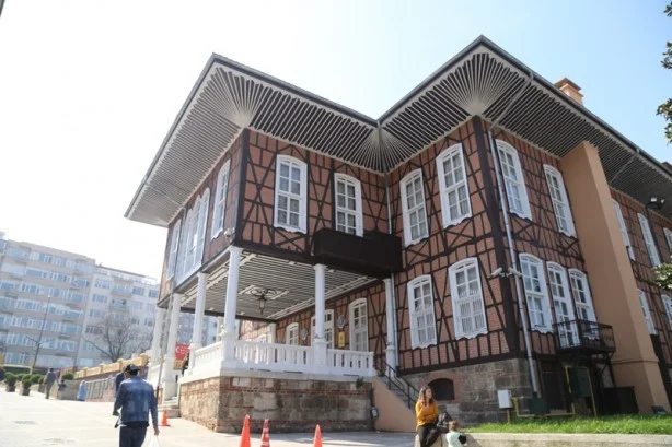 Alpaslan Yıldız: “Büyükşehir Yasası Kırsalı Çökertti, Acilen Yeniden Düzenlenmelidir”