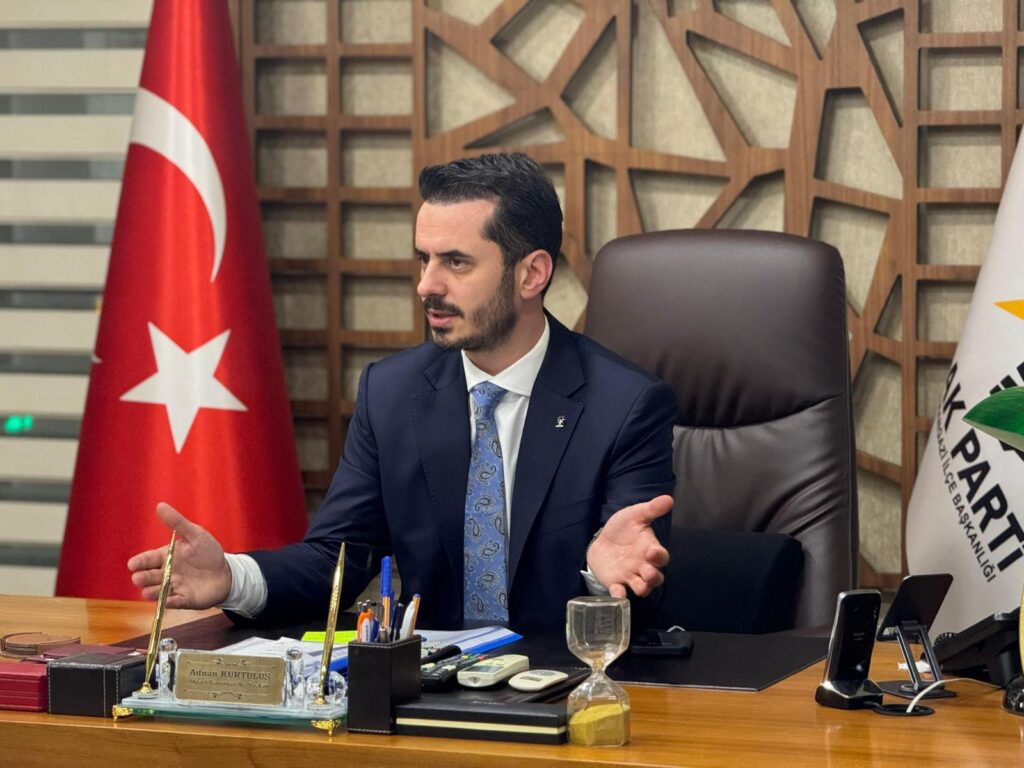 AK Parti Osmangazi İlçe Başkanı Kurtuluş’tan Panorama 1326 Bursa Fetih Müzesi’ndeki Konser Eleştirisi