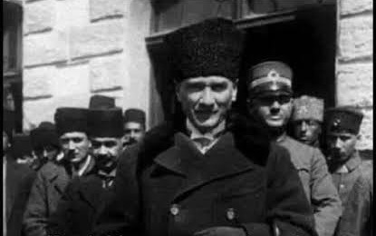 ERDOĞAN KAÇAR’DAN SERT MESAJ: “BAŞKANLAR GELİR GEÇER, ATATÜRK’ÜN KURUCU RUHU BAKİ KALIR!”