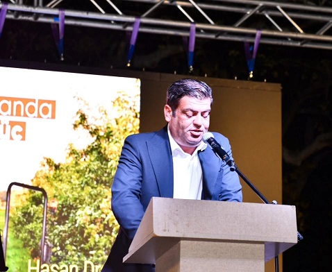 “90 muhtar gerçekten üye oldu mu? Üyelik kayıtlarını kamuoyuna açıklayın.”