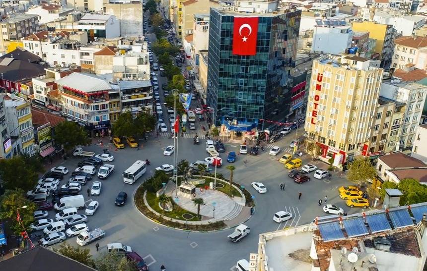 Karacabey’den beş siyasi partiden ortak çağrı: “İnsanımızın çığlığını duyun”