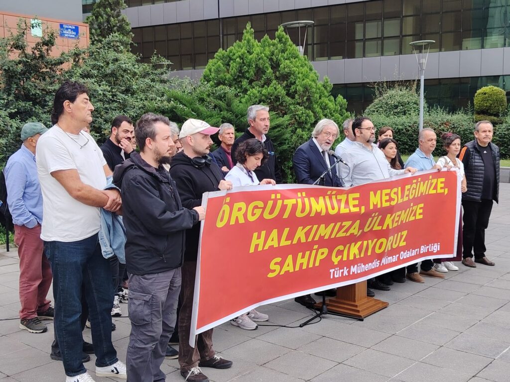 TMMOB Bursa’da 19 Eylül Dayanışma Günü açıklaması: “Emeğimize, mesleğimize ve ülkemize sahip çıkıyoruz”