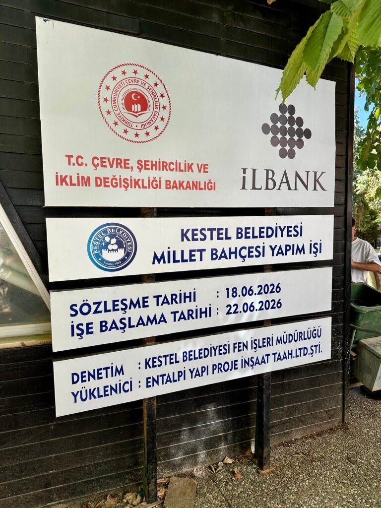 Anahtar Parti’den belediyeye ironik öneri: “Biz çözelim, reklamı siz yapın”