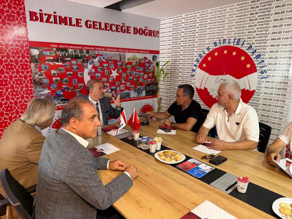 ABP Genel Merkezi’nde Önemli Buluşma: Deniz Zeyrek ve Önemli İsimler Bir Araya Geldi