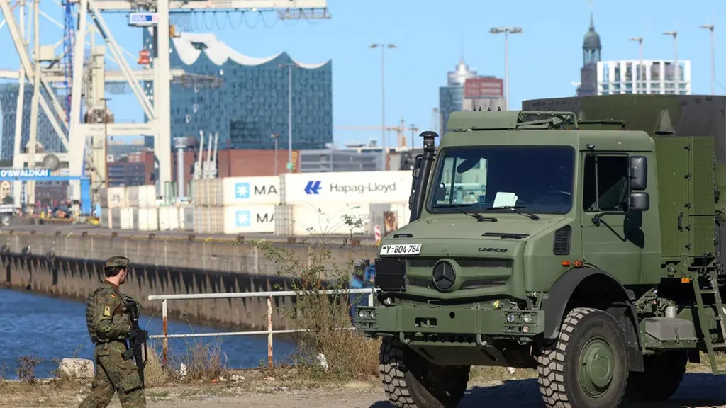 HAMBURG’DA “RED STORM CHARLIE” TATBİKATI