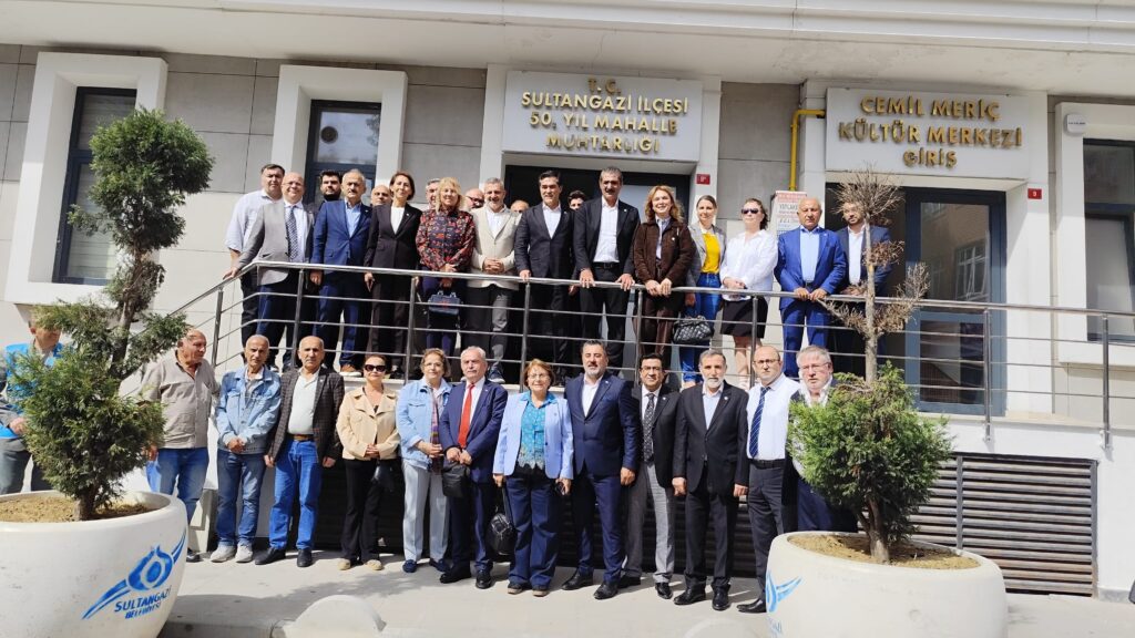 BUĞRA KAVUNCU VE İYİ PARTİ HEYETİNDEN SULTANGAZİ’DE SAHA ÇALIŞMASI