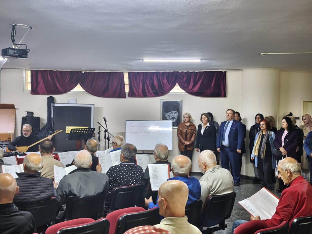 TÜED Uludağ Şubesi’nden huzurevi ziyareti: “Emekliler insanca yaşamak istiyor”