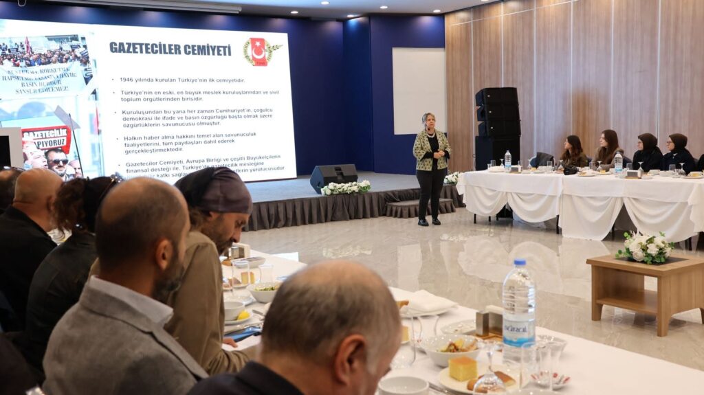 Gazeteciler Cemiyeti, Burdur ve Isparta’dan gazetecilerle bir araya geldi