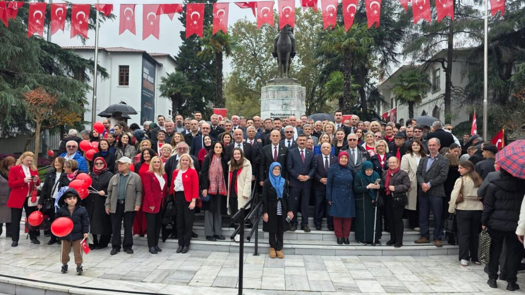 İSMAİL KAYA: “BURSA’NIN EKONOMİK GELECEĞİ ORTAK AKIL VE GÜÇLÜ İŞ BİRLİĞİYLE ŞEKİLLENECEK”