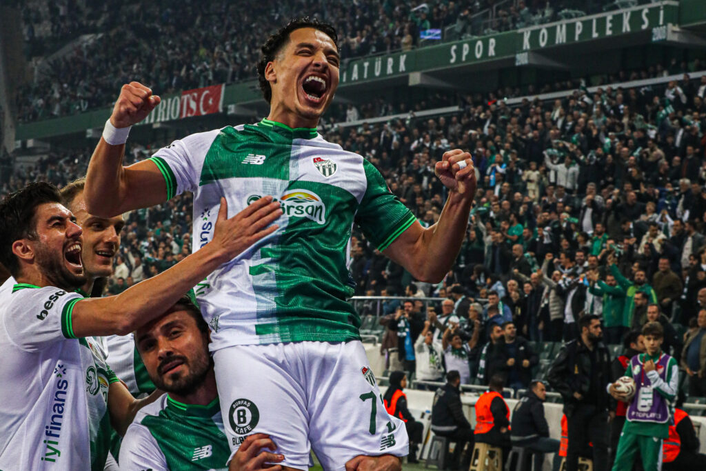 Bursaspor rahat kazandı