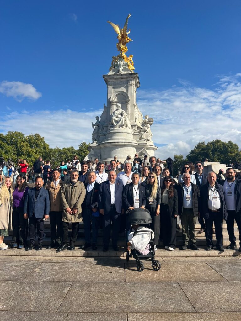 KGK, Londra’da dostluk rüzgarı estirdi