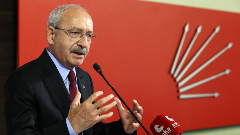 ASKER KARATAŞ’TAN KILIÇDAROĞLU’NA DESTEK MESAJI: “YİNE SİZİNLE YOL YÜRÜMEYE HAZIRIM”