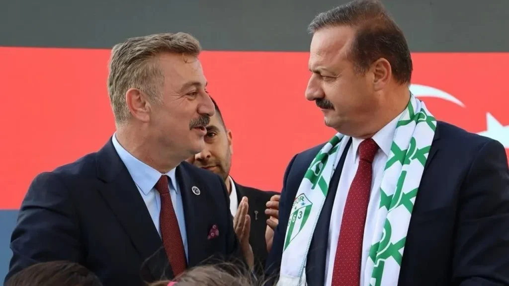 Anahtar Parti Bursa’da saha çalışmalarını sürdürüyor: Esnaf, muhtar, iş dünyası ve spor kulüpleriyle buluştu